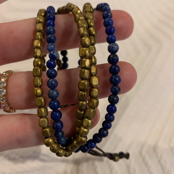 Tai Gold and Blue 5 strand bracelet - Picture 3 of 6